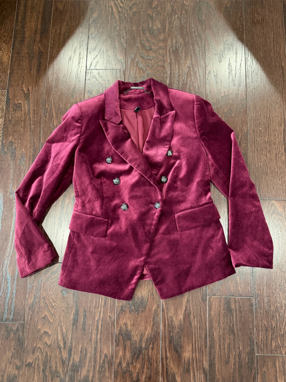 White House Black Market Blazer Women Size 2P Maroon Velvet Double Breasted